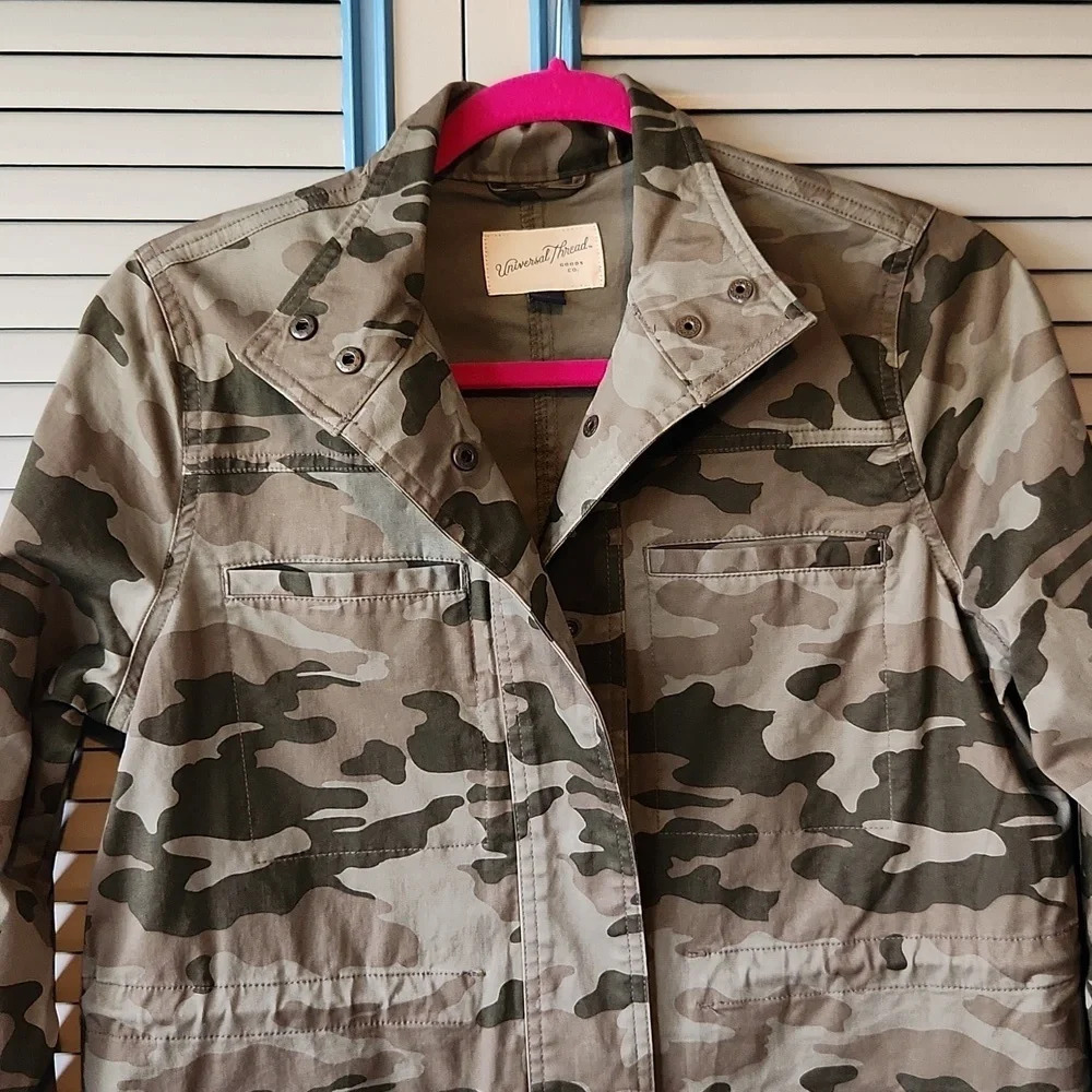 Universal Thread Grey Camo Jacket - Picture 3 of 14